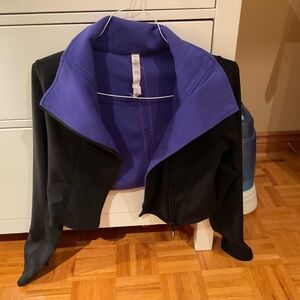 LULULEMON ATHLETICA black scuba jacket size 6
